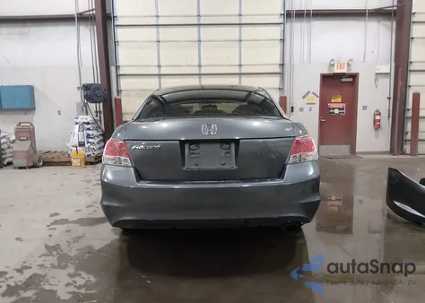 2010 Honda Accord 2.4 Lx-P z USA, uszkodzony, nr VIN 1HGCP2F45AA148043